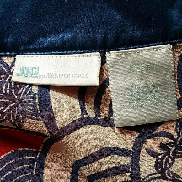 Silk kimono wrap top - Picture 7 of 7